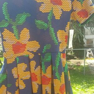 Nwt Small Lularoe Amelia